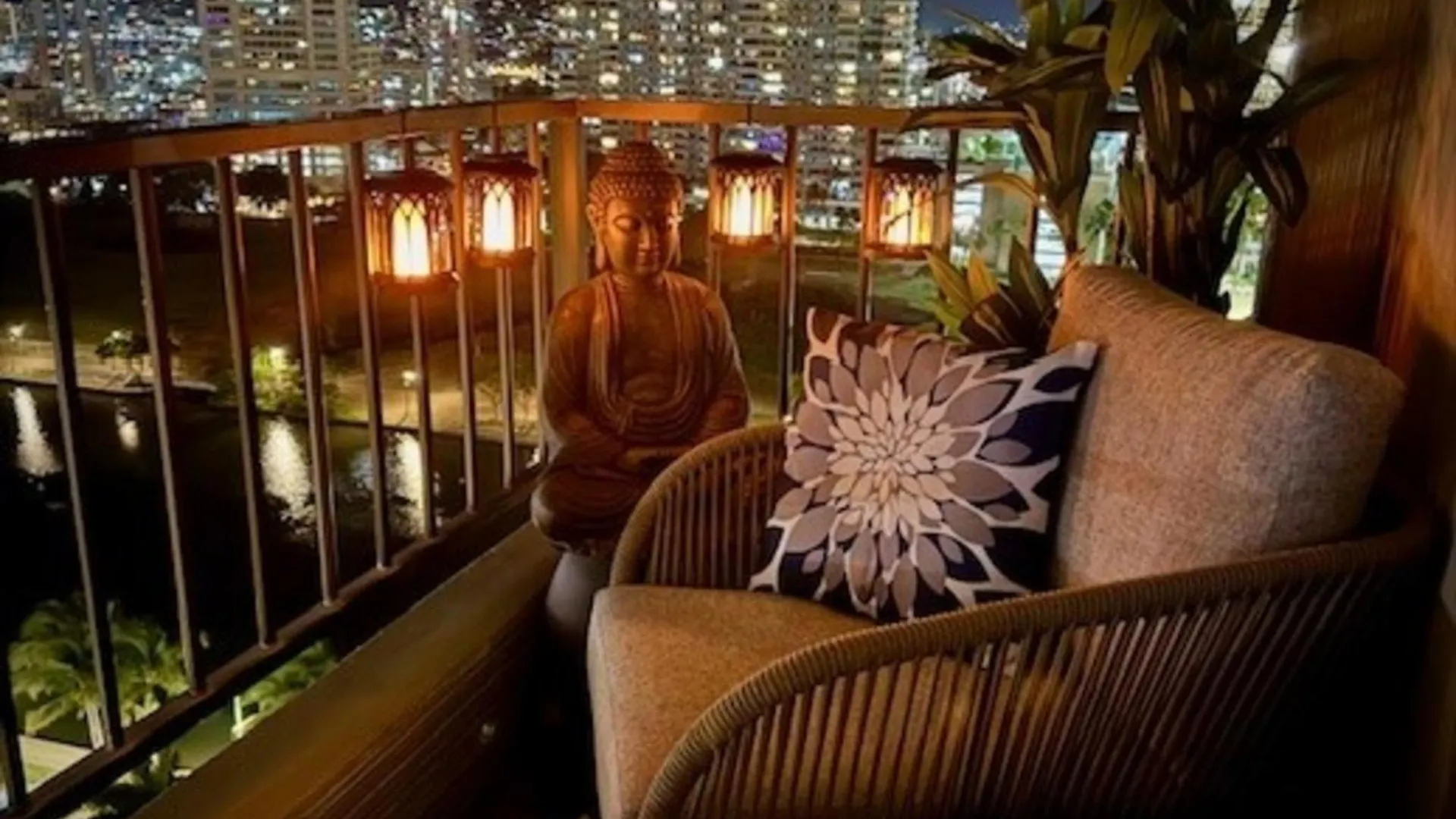 The Honu Hideaway Royal Garden Condo Honolulu United States